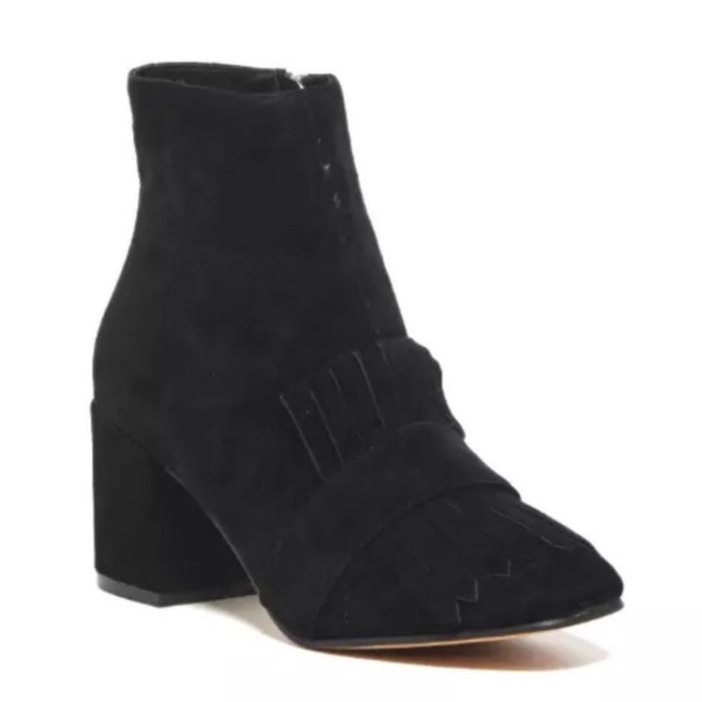 NWOT Steven by Steve Madden Kiltie Bootie Size 8